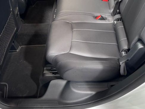 Certified 2023 Mercedes-Benz GLB 250 4MATIC image 21