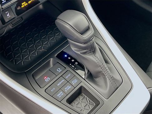 New 2025 Toyota RAV4 XLE image 15