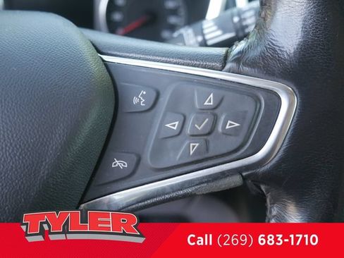 Used 2020 Chevrolet Equinox LT AWD/4WD image 24