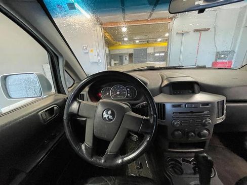 Used 2004 Mitsubishi Endeavor Limited image 33