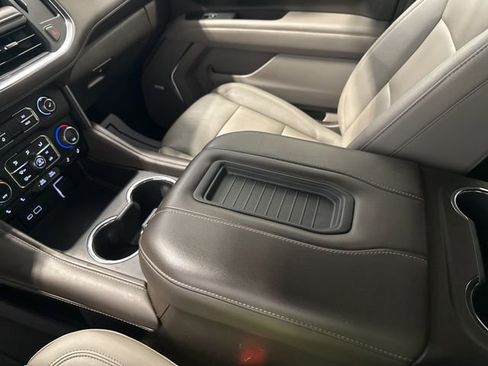 Used 2023 Chevrolet Tahoe LT image 30