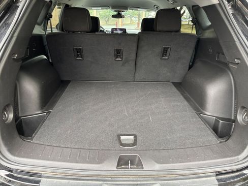 Used 2025 Chevrolet Blazer LT image 26