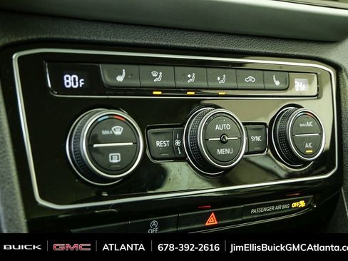 Used 2023 Volkswagen Atlas SE image 15