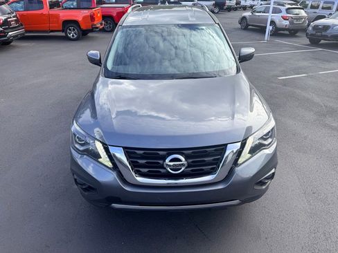 Used 2020 Nissan Pathfinder SV AWD/4WD image 9