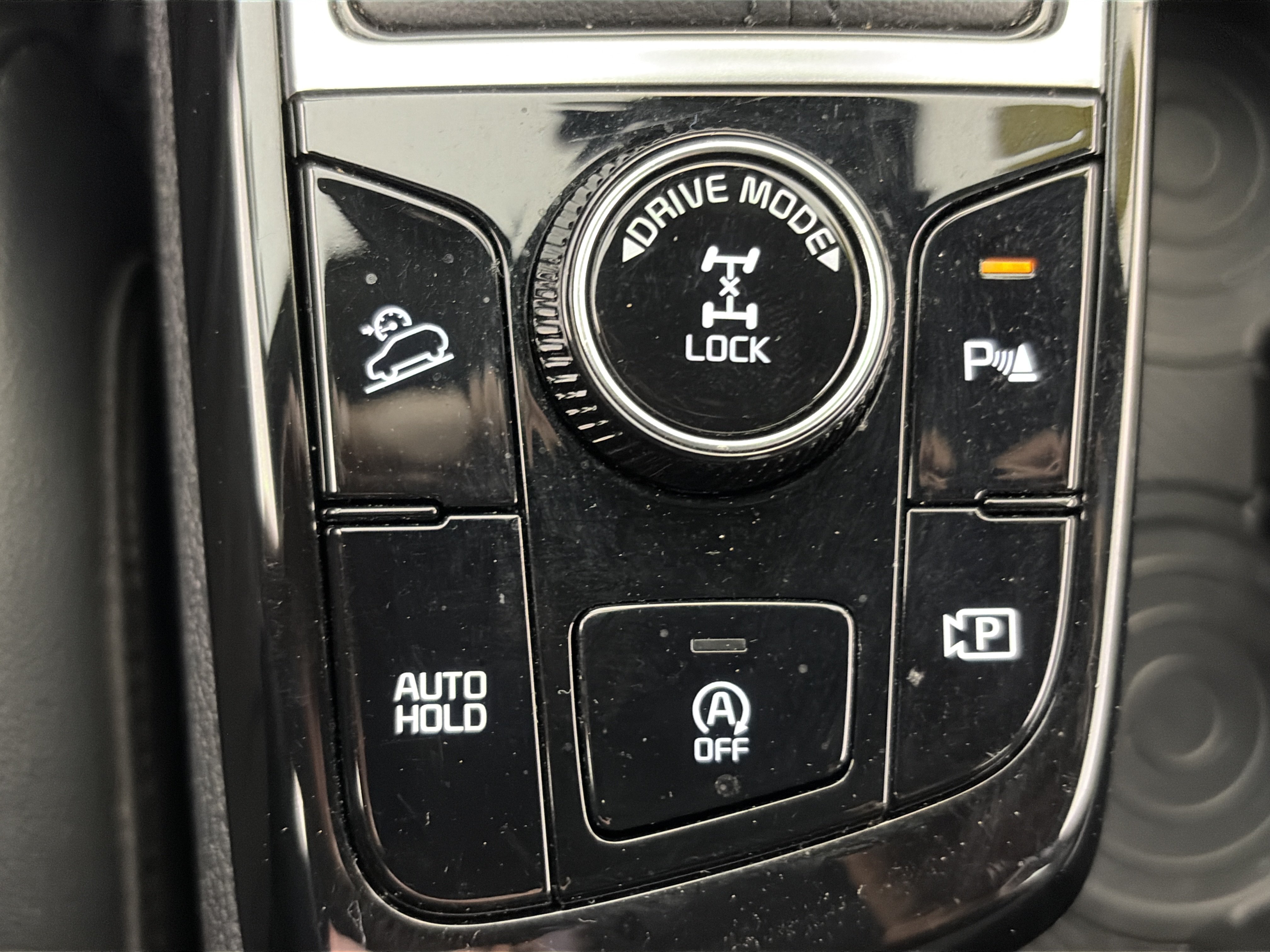 Certified 2024 Kia Sportage X-Line w/ X-Line Premium Package AWD/4WD image 28