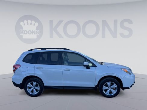 Used 2016 Subaru Forester 2.5i Premium image 8