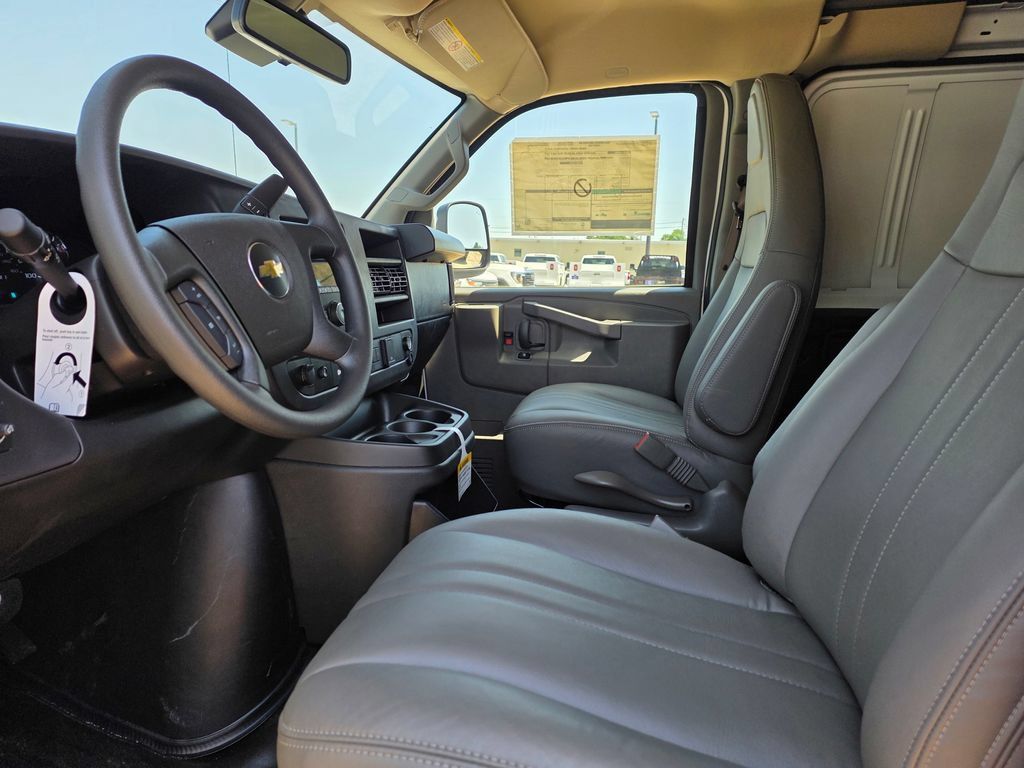 New 2025 Chevrolet Express 3500 Extended w/ Driver Convenience Package RWD image 13