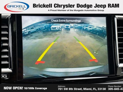 Used 2024 Chrysler Pacifica Touring-L FWD image 31