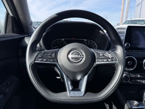 Used 2024 Nissan Sentra SV image 13