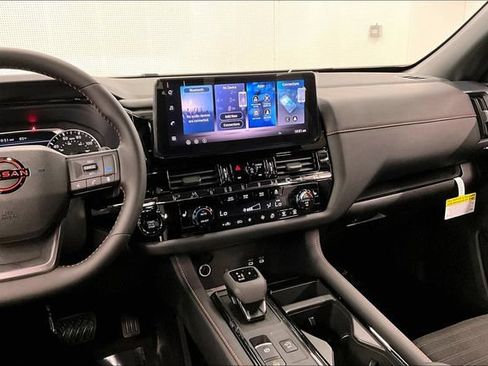 New 2026 Nissan Pathfinder Rock Creek w/ Rock Creek Premium Package AWD/4WD image 8