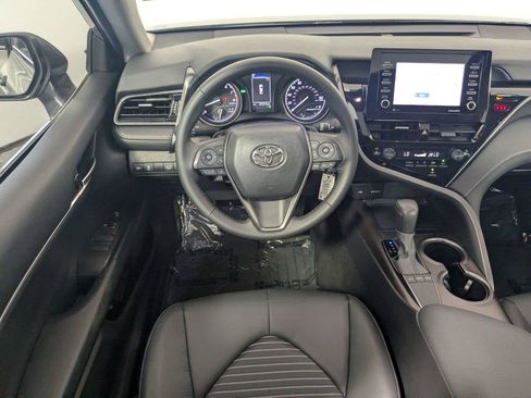 Used 2024 Toyota Camry SE FWD image 38