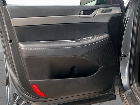 Used 2022 Hyundai Palisade SEL w/ Premium Package FWD image 21