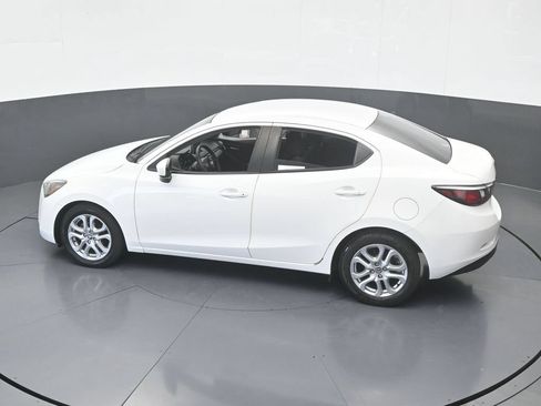 Used 2017 Toyota Yaris iA FWD image 50