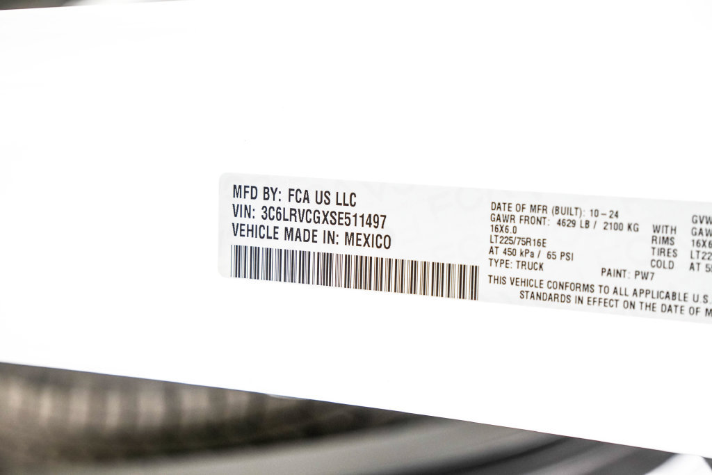 Used 2025 RAM ProMaster 2500 w/ Convenience Group FWD image 34