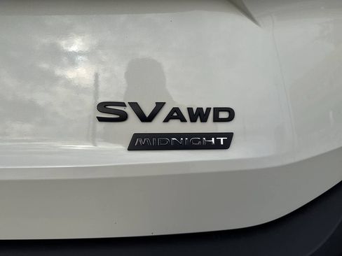 Used 2023 Nissan Rogue SV w/ SV Premium Package image 14