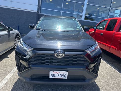 Used 2020 Toyota RAV4 LE w/ All Weather Liner Package AWD/4WD image 2