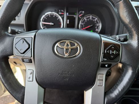 Used 2023 Toyota 4Runner Limited AWD/4WD image 16