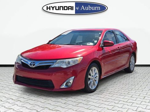 Used 2012 Toyota Camry XLE w/ Convenience Pkg FWD image 10