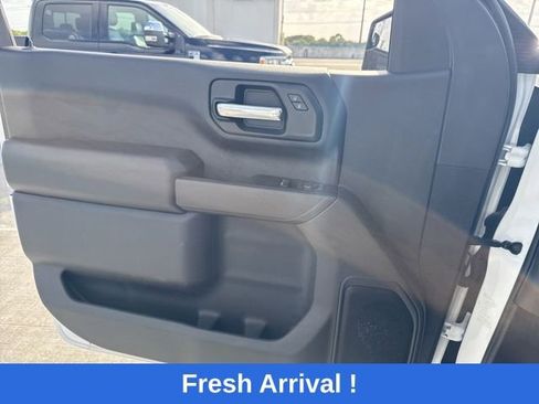 Used 2026 Chevrolet Silverado 1500 W/T w/ WT Value Package RWD image 8