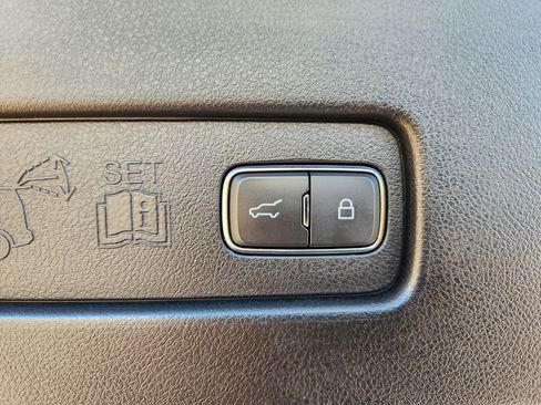 Used 2021 Lincoln Aviator Reserve w/ Equipment Group 210A image 43