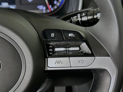 Used 2024 Hyundai Santa Cruz SEL image 17