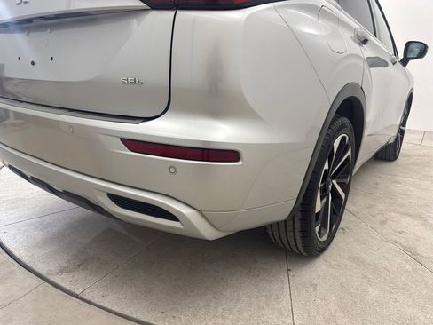 Used 2023 Mitsubishi Outlander SEL FWD image 22