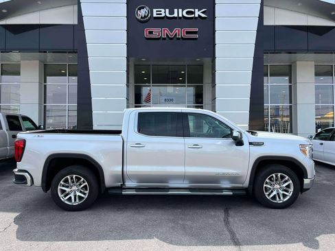 Certified 2022 GMC Sierra 1500 SLT w/ SLT Premium Plus Package image 2