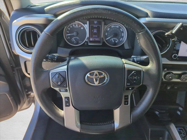 Used 2020 Toyota Tacoma 2WD Double Cab image 17