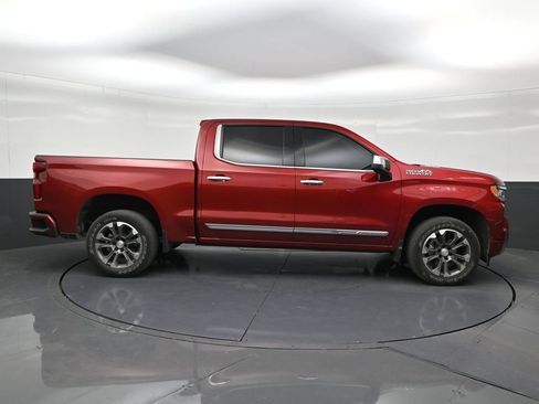 Used 2024 Chevrolet Silverado 1500 High Country RWD image 6