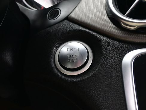 Used 2018 Mercedes-Benz GLA 250 image 23