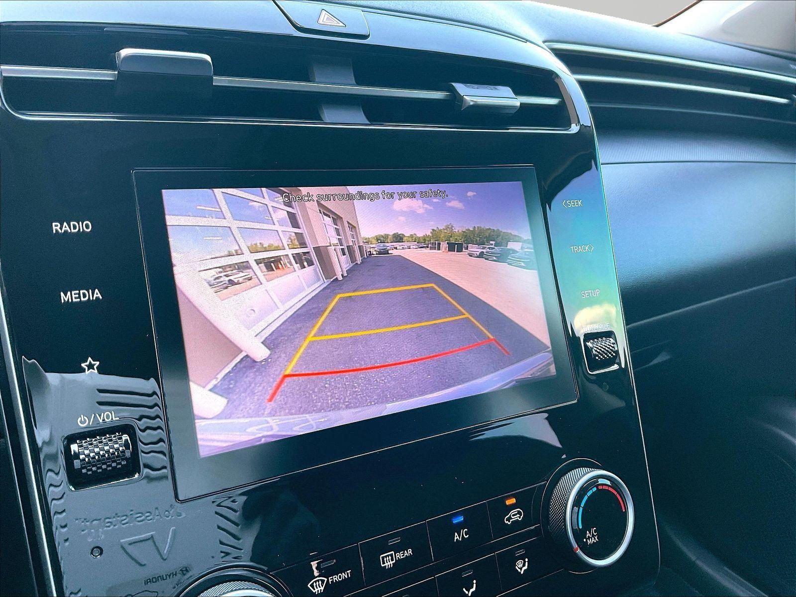 Certified 2024 Hyundai Tucson SE AWD/4WD image 13