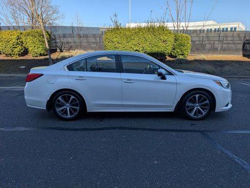 Used 2015 Subaru Legacy 2.5i Limited image 4