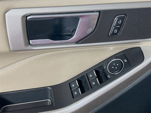 Used 2023 Ford Explorer XLT w/ Equipment Group 202A image 17