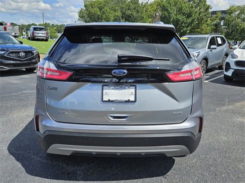 Used 2022 Ford Edge SEL w/ Convenience Package image 10