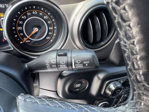 Used 2020 Jeep Wrangler Unlimited Sport AWD/4WD image 25