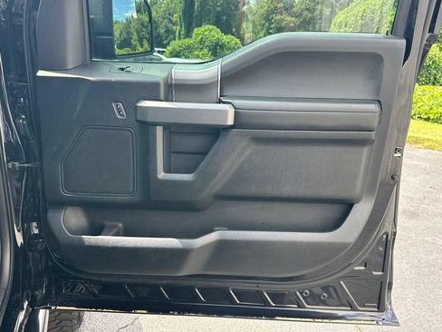 Used 2017 Ford F150 XLT w/ Equipment Group 302A Luxury AWD/4WD image 15