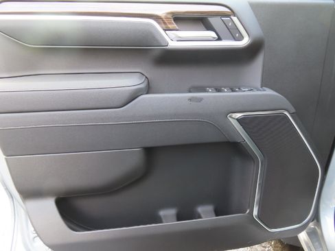 New 2026 Chevrolet Silverado 1500 LT w/ All Star Edition Plus image 11