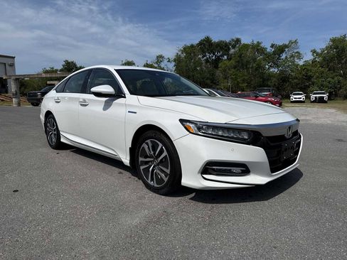 Used 2019 Honda Accord Touring image 8