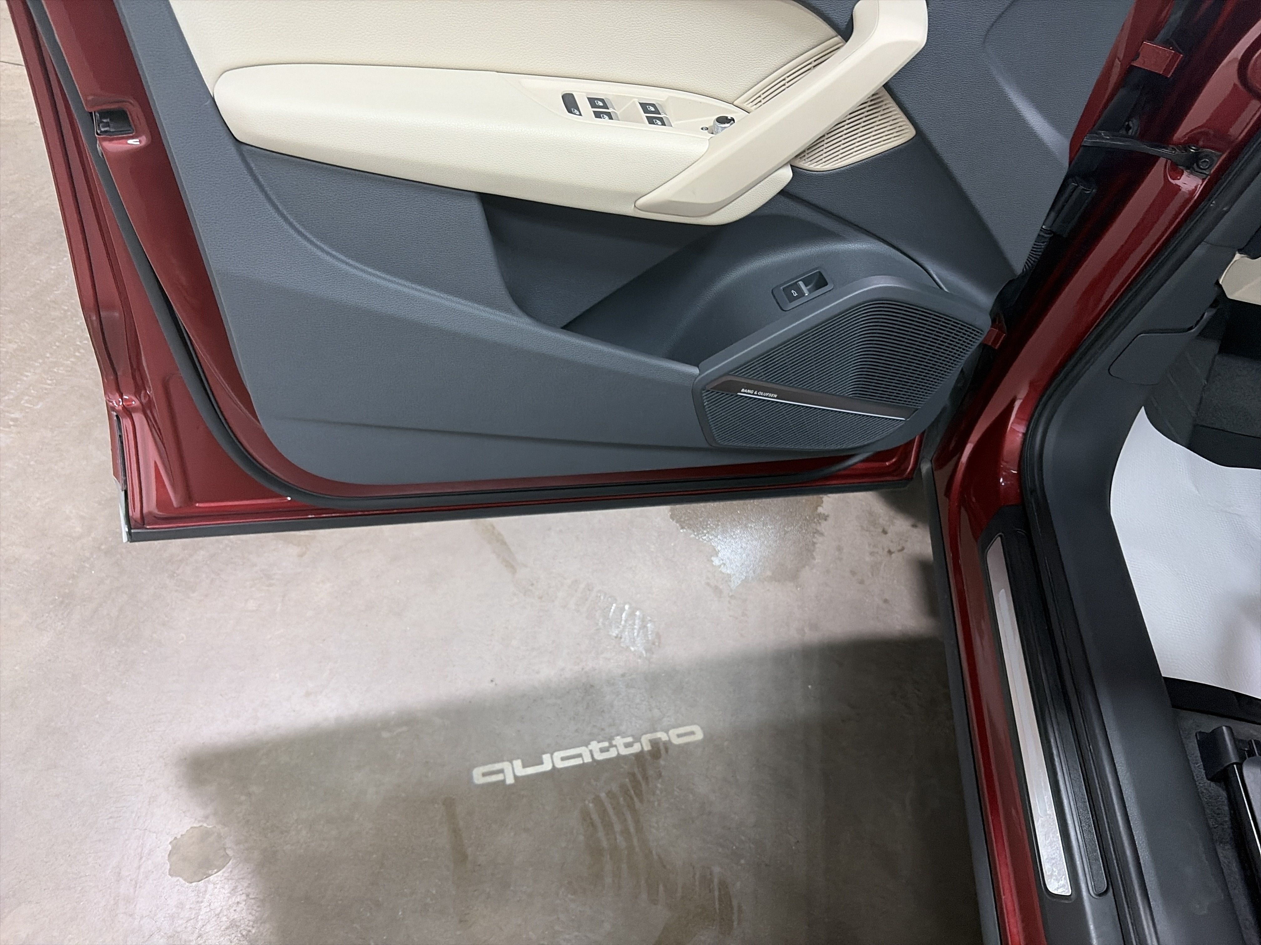 Used 2018 Audi Q5 2.0T Premium Plus AWD/4WD image 12