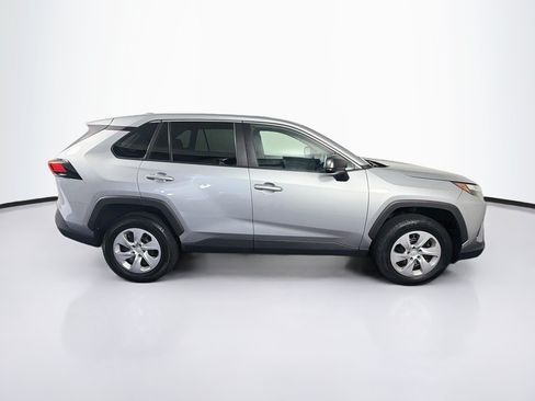 Used 2025 Toyota RAV4 LE AWD/4WD image 10