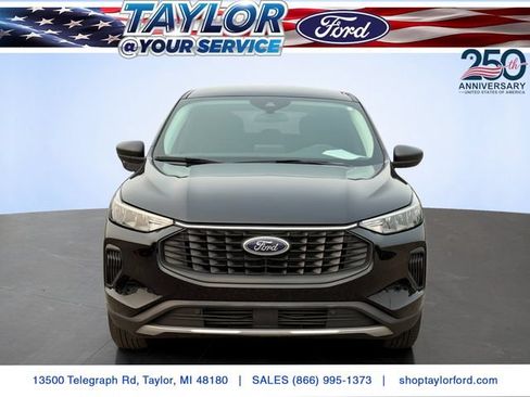 Certified 2024 Ford Escape Active AWD/4WD image 3
