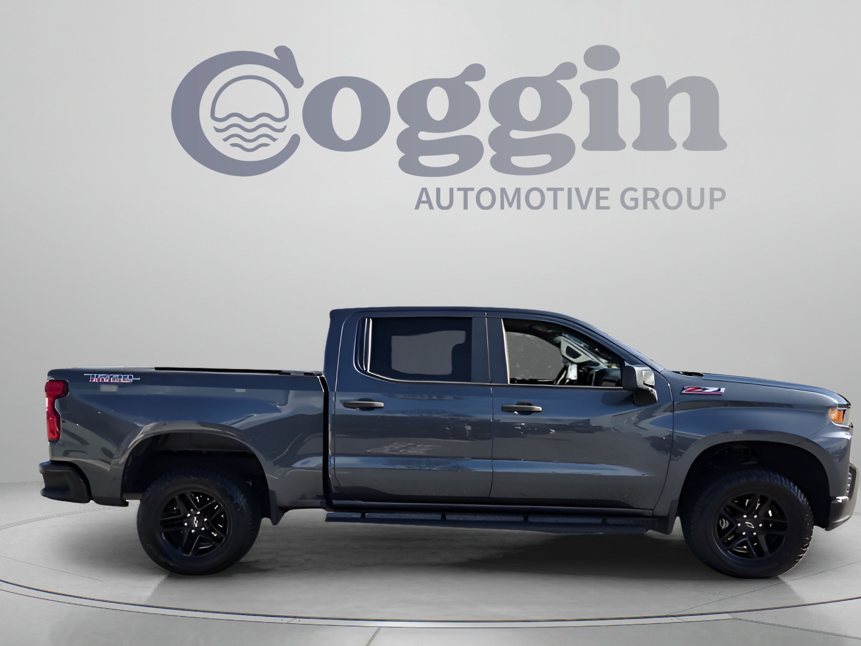 Used 2020 Chevrolet Silverado 1500 Custom Trail Boss w/ Custom Convenience Package AWD/4WD image 6