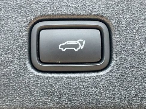 Used 2023 Hyundai Tucson SEL w/ Convenience Package FWD image 16