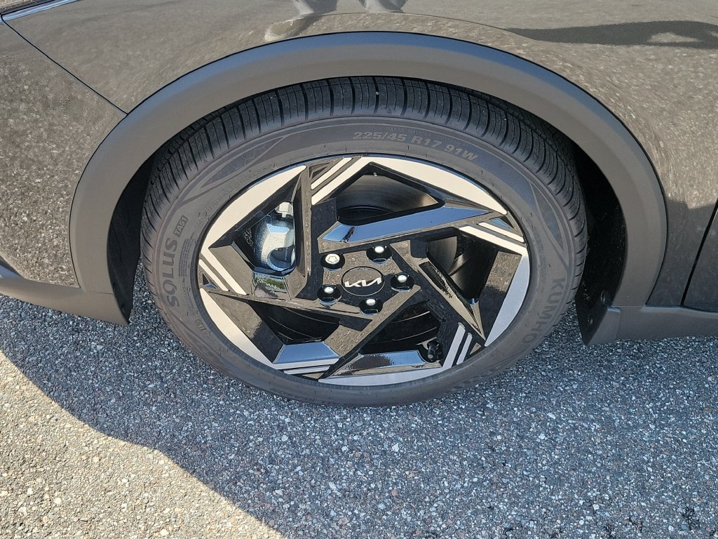 New 2026 Kia K4 GT-Line Turbo FWD image 34