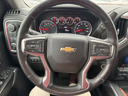 Used 2020 Chevrolet Silverado 2500 LTZ w/ LTZ Plus Package image 10