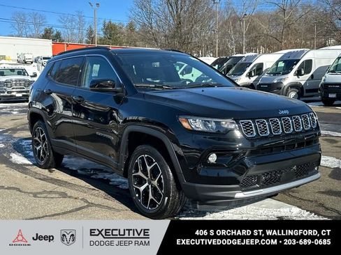 New 2026 Jeep Compass Limited w/ Sun, Sound & Navigation Group image 5