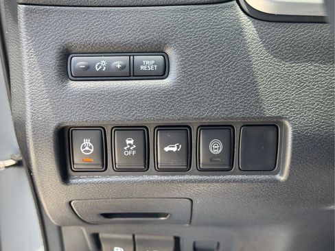 Used 2022 Nissan Murano Platinum w/ Cargo Package FWD image 22