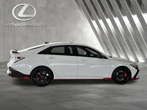 Used 2025 Hyundai Elantra N FWD image 4