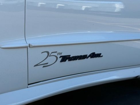 Used 1994 Pontiac Firebird Trans Am GT RWD image 8