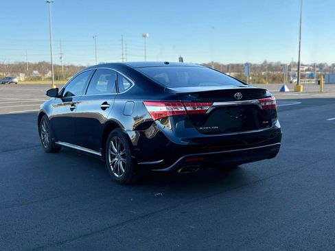 Used 2014 Toyota Avalon XLE image 3
